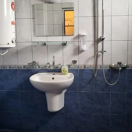 алекс بيت ضيافة سينيموريتس