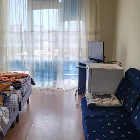 Guest house алекс *